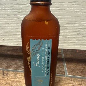 Bath & Body Works Focus Eucalyptus Tea Body Oil